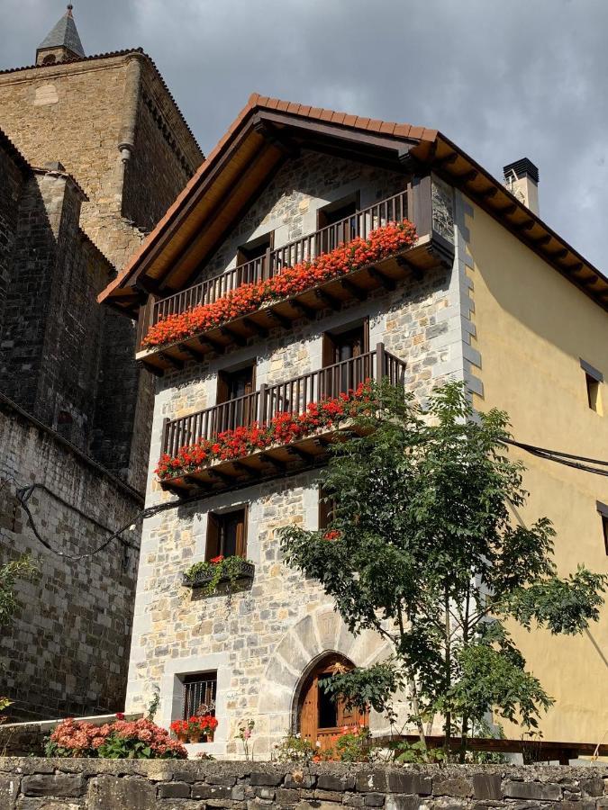 Casa Rural Elurkoia 伊萨瓦 外观 照片